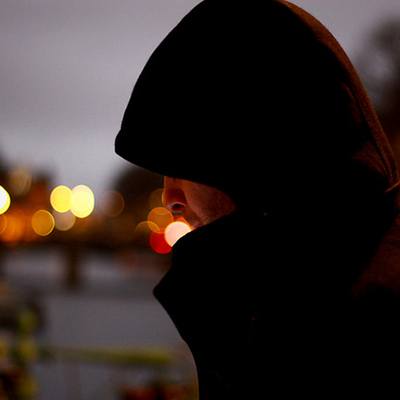 - Comunidad real que valora la cultura y la solidaridad. 